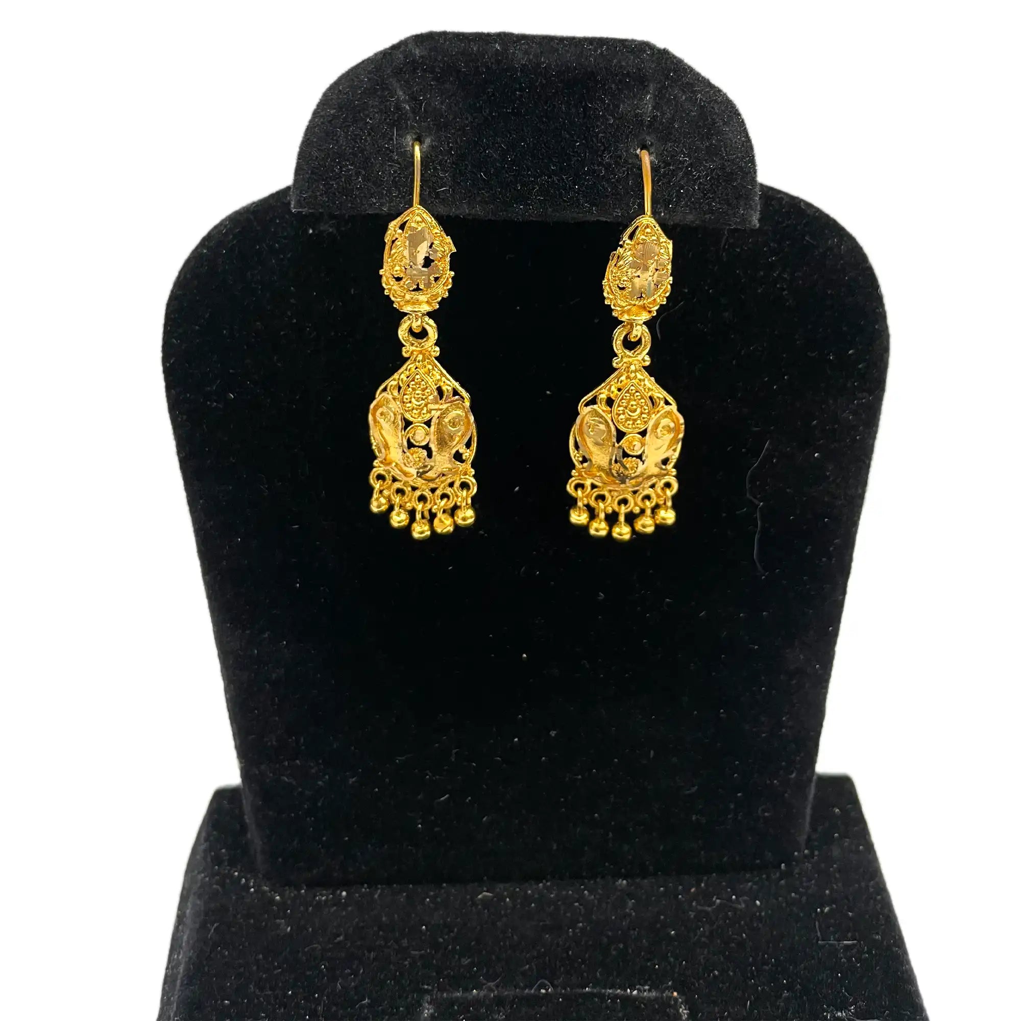 bollywood earrings, woemen's wedding earrings, south indian earrings