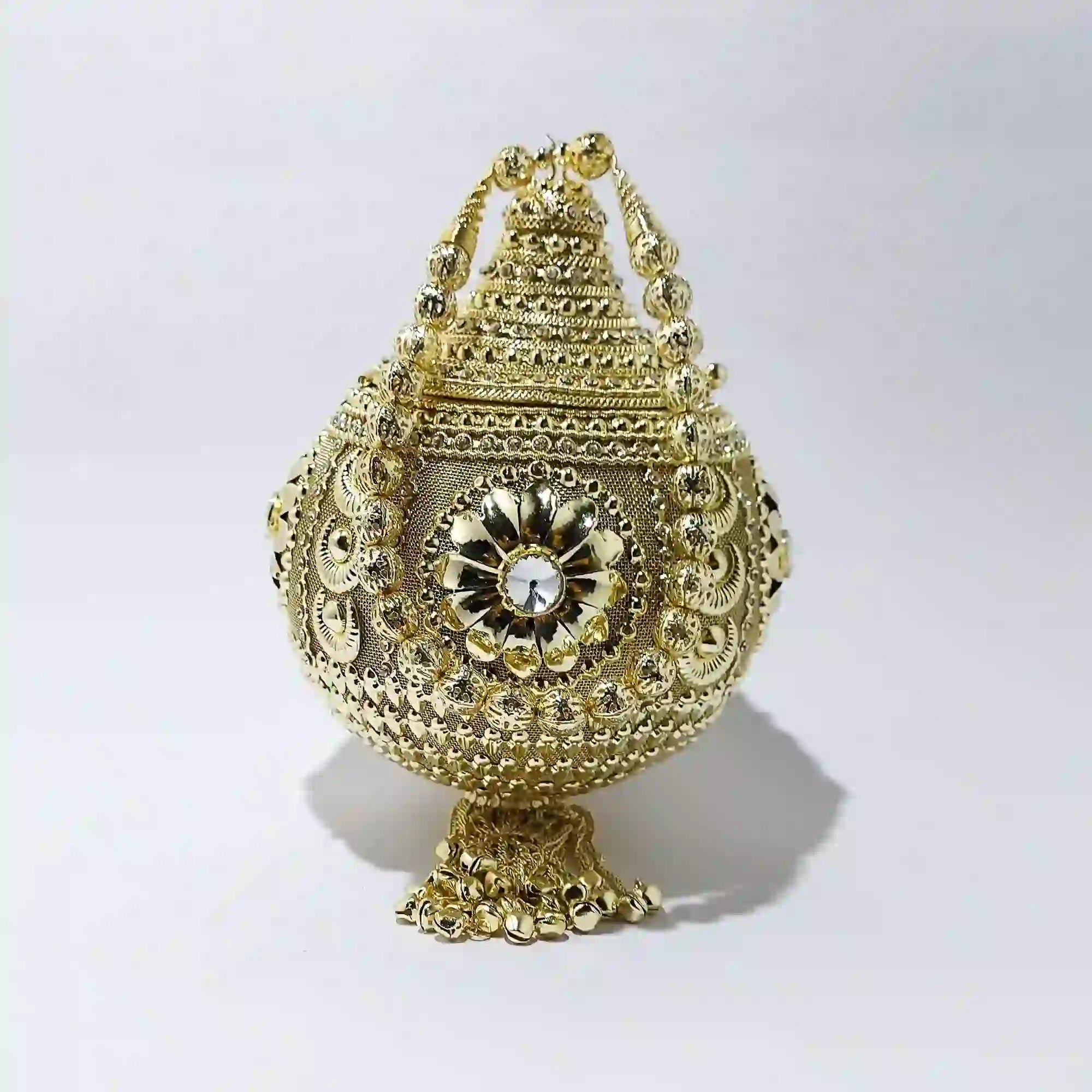 01_4f6e36cf-63d8-4359-a0fc-fd9e2ac94ce8 traditional bag, metal clutch bag, gold bag, silver purse, coconut bag, indian purse, disco puse, bridal wedding clutch bag