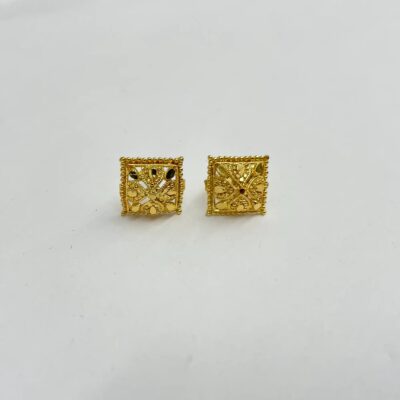 Stud earring, traditional earring, small earring, dubai jewelry, designer earrings