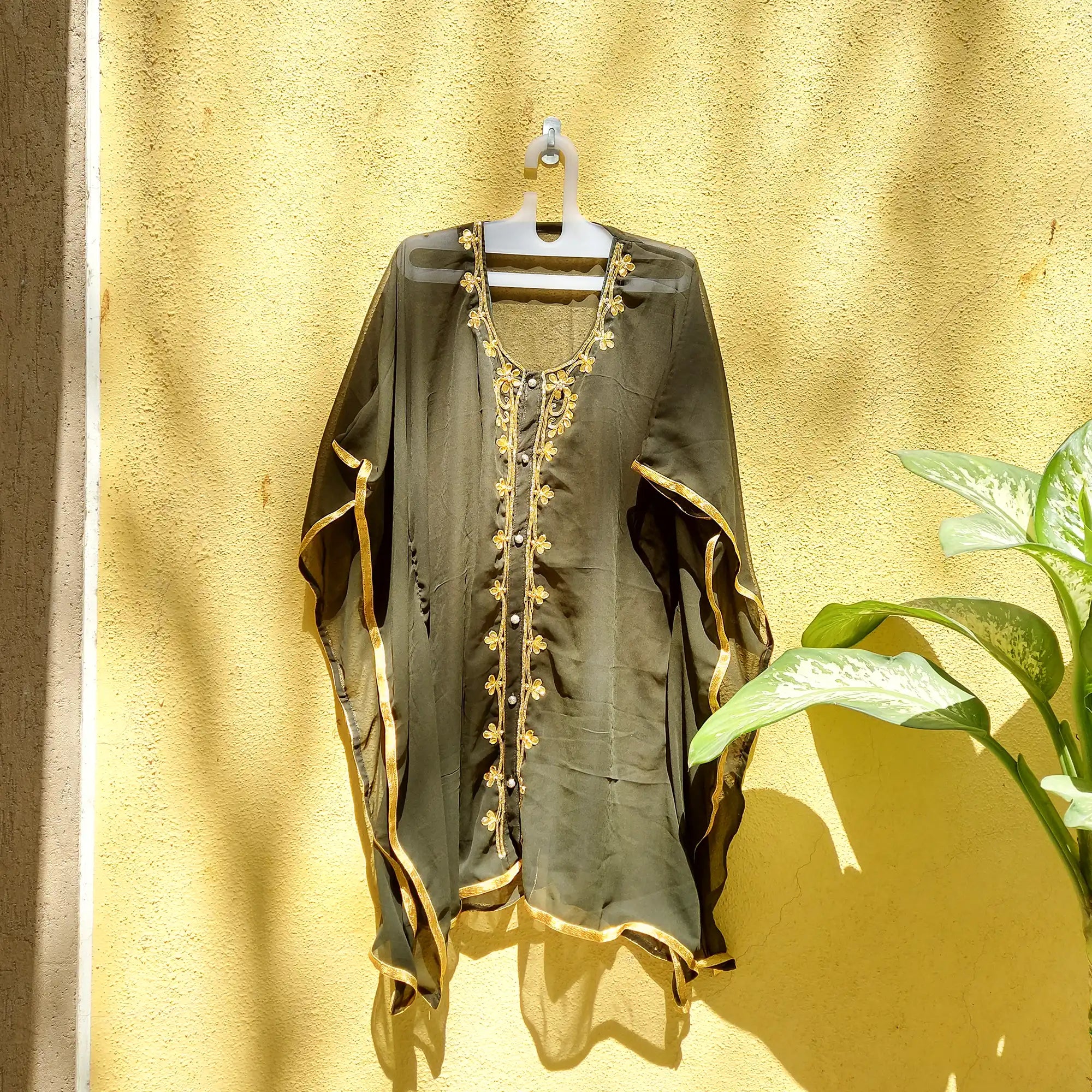 2_1a72d8a1-243f-4c84-9c91-043ed764a035 olive pool time cover up kaftan clothing