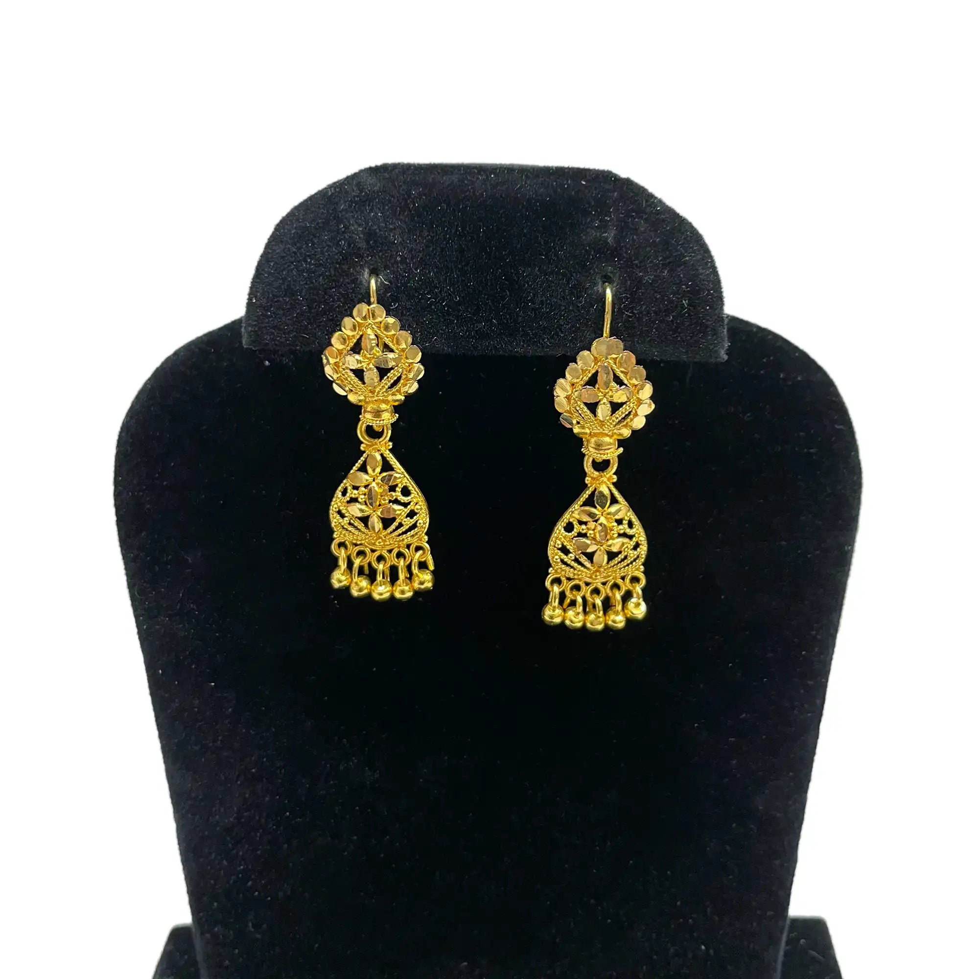 2_2_e7bd5621-85ce-4592-a14b-c9e084915d6a traditional earrings, 22k gold plated earrings, jhumka earrinngs