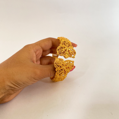 Gold Plated Openable Bangles