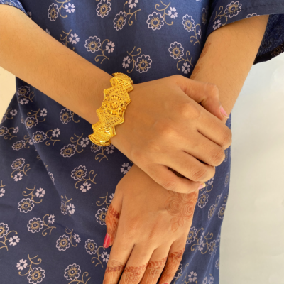 Gold Plated Openable Bangles