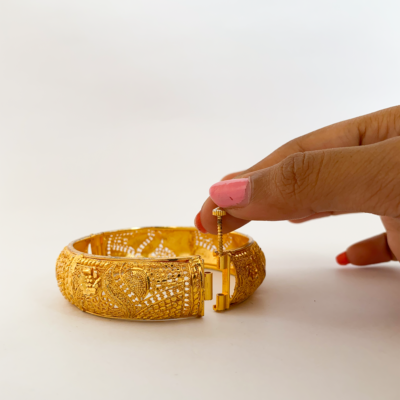 Gold Plated Openable Bangles